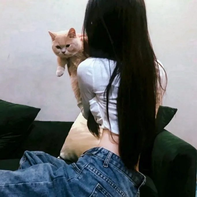 孖胎斗女巫